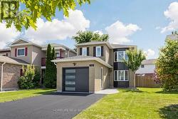 136 REED DRIVE  Ajax, ON L1S 6V2