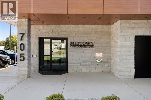 705 GRAND MARAIS Unit# 206 , Windsor, Ontario N8X 3H8 2
