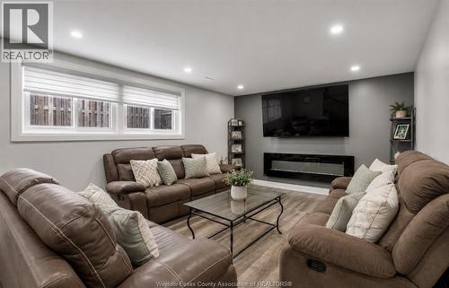 9335 Esplanade, Windsor, ON - Indoor Photo Showing Living Room With Fireplace