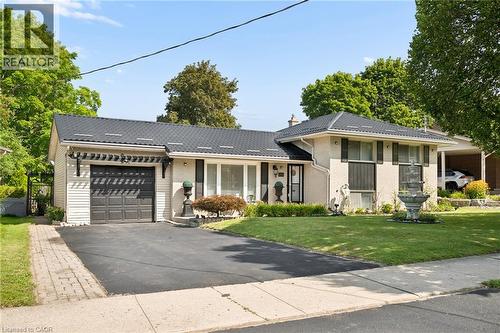 285 Stonybrook Drive, Kitchener, ON - Outdoor With Facade