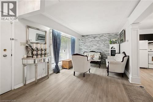 285 Stonybrook Drive, Kitchener, ON - Indoor