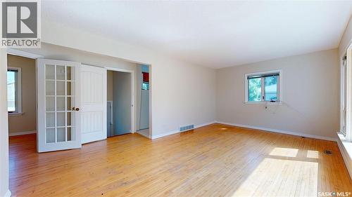 3600 Regina Avenue, Regina, SK - Indoor Photo Showing Other Room