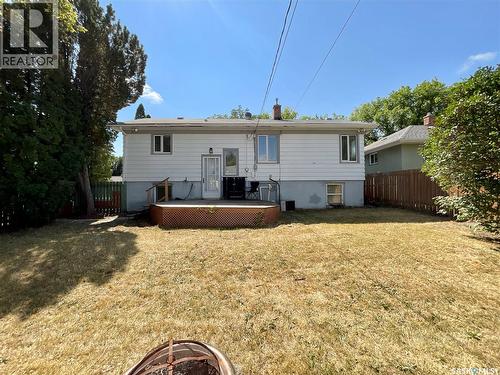 3600 Regina Avenue, Regina, SK - Outdoor With Deck Patio Veranda