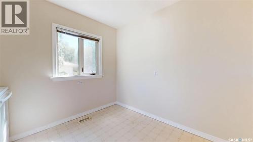 3600 Regina Avenue, Regina, SK - Indoor Photo Showing Other Room
