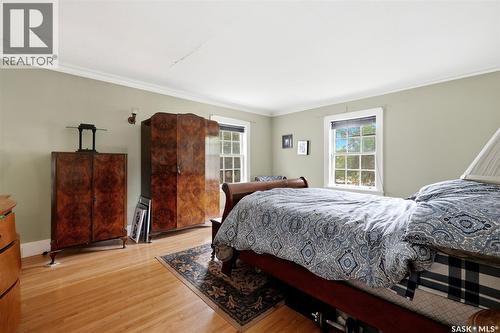 2700 19Th Avenue, Regina, SK - Indoor Photo Showing Bedroom