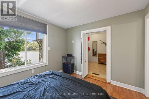 4670 Clearwater Road, Frontenac (Frontenac South), ON - Indoor Photo Showing Bedroom