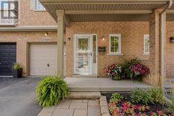 5316 APPLEGARTH DRIVE  Burlington, ON L7L 7E3