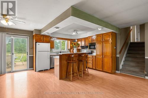 3298 Perth Road, South Frontenac, ON - Indoor Photo Showing Kitchen