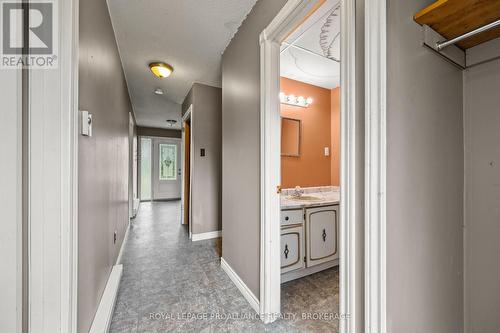 3298 Perth Road, South Frontenac, ON - Indoor Photo Showing Other Room