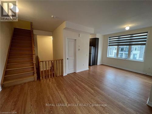 312 - 10 HALLIFORD PLACE , Brampton, Ontario L6P 4R1 2