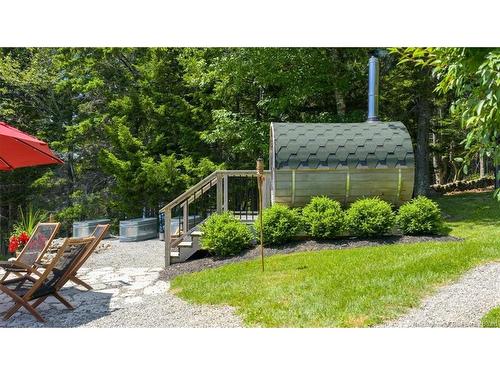 242 Fiander Rd, Saint Andrews, NB 