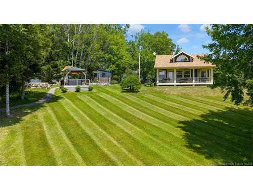 242 Fiander Rd, Saint Andrews, NB 