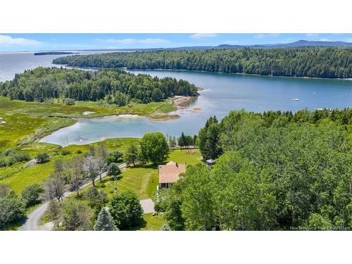 242 Fiander Rd, Saint Andrews, NB 