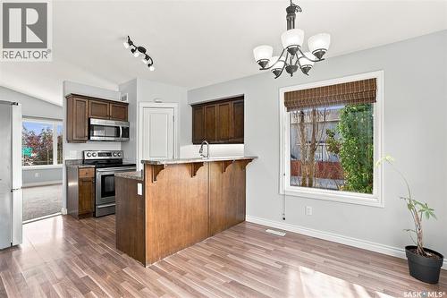 318 Lucyk Crescent, Saskatoon, SK - Indoor Photo Showing Kitchen