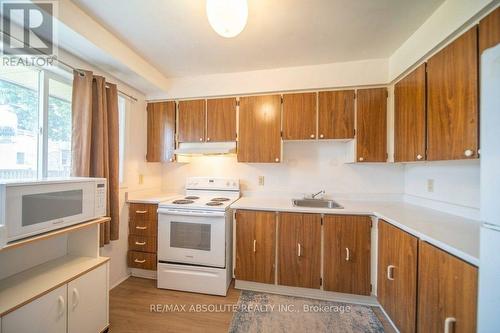 A.I Edited to remove clutter/mess - 30 E Sonnet Crescent, Ottawa, ON - Indoor Photo Showing Kitchen