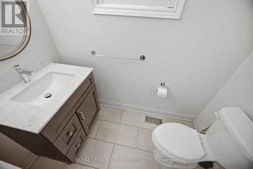 426 Black Drive, Milton, ON - Indoor Photo Showing Bathroom