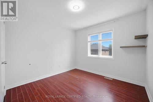 426 Black Drive, Milton, ON - Indoor Photo Showing Other Room