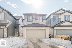 6411 27 AV SW  Edmonton, AB T6X 3G5