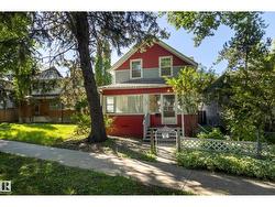 10747 UNIVERSITY AV NW  Edmonton, AB T6E 4P8