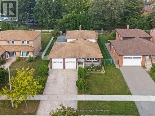 2535 PRIVET CRESCENT  Mississauga, ON L5B 2S5