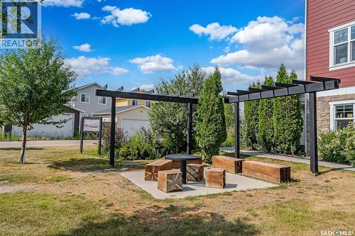 724 701 Meadows Boulevard, Saskatoon, SK - Outdoor