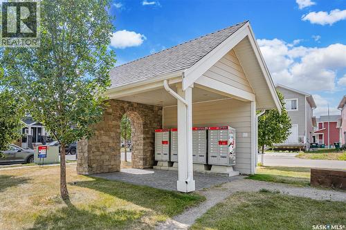 724 701 Meadows Boulevard, Saskatoon, SK - Outdoor