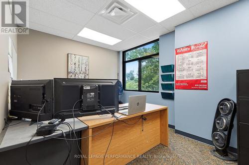 B1-B2 - 2212 Gladwin Crescent, Ottawa, ON 