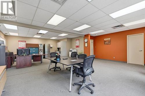 B1-B2 - 2212 Gladwin Crescent, Ottawa, ON 