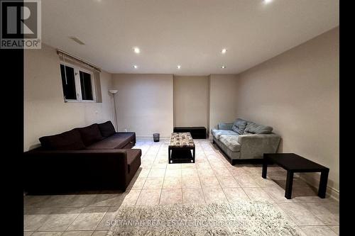 BSMT - 164 NEWTON DRIVE , Toronto, Ontario M2M 2N7 2