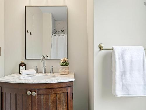 46 Old Ferry Road, Dartmouth, NS - Indoor Photo Showing Bathroom