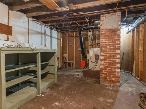 102 Parade Street, Yarmouth, NS - Indoor Photo Showing Basement