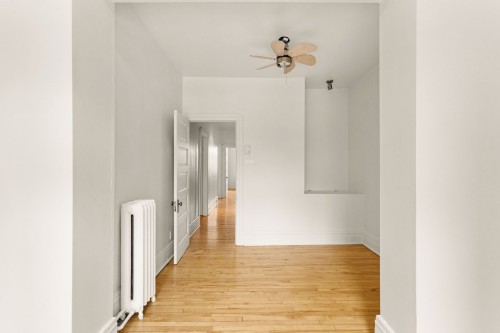 Chambre à coucher - 74 Av. Mcnider, Montréal (Outremont), QC - Indoor Photo Showing Other Room