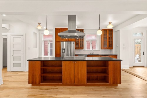 Cuisine - 74 Av. Mcnider, Montréal (Outremont), QC - Indoor Photo Showing Kitchen