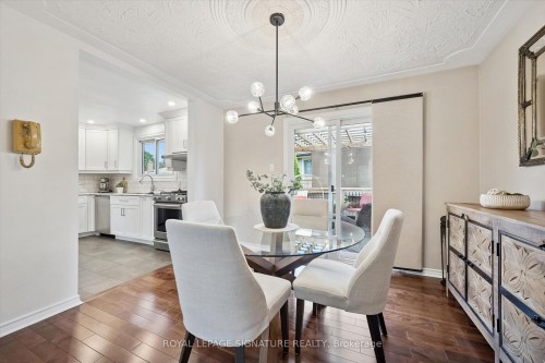 590 Fern Road, Waterloo, ON - Indoor Photo Showing Dining Room