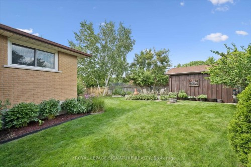 590 Fern Road, Waterloo, ON - Outdoor