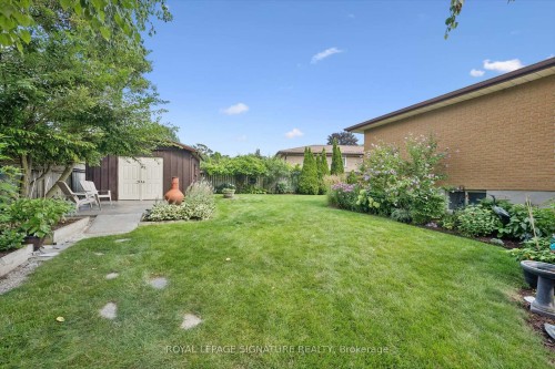 590 Fern Road, Waterloo, ON - Outdoor