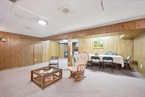 1873 Main Street E, Hamilton, ON - Indoor