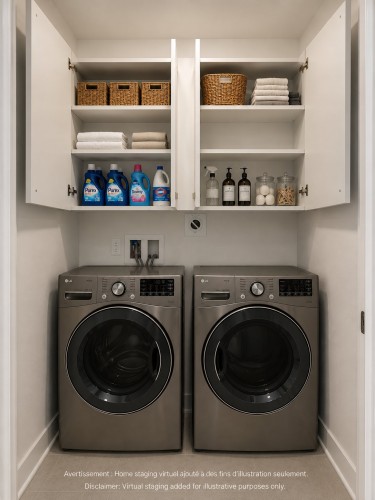 Laundry - 502-4420 Boul. St-Jean, Dollard-Des-Ormeaux, QC - Indoor Photo Showing Laundry Room