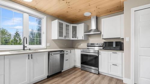 2227 Allshouse Road, Summit Lake, BC - Indoor Photo Showing Kitchen
