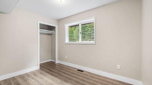 2227 Allshouse Road, Summit Lake, BC - Indoor Photo Showing Other Room