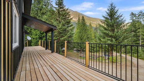 2227 Allshouse Road, Summit Lake, BC - Outdoor
