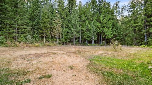 2227 Allshouse Road, Summit Lake, BC - Outdoor