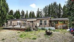 11-361 RIDGE Drive Clearwater, BC V0E 1N2