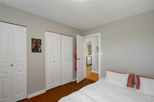 696 Shellbourne Blvd, Campbell River, BC 