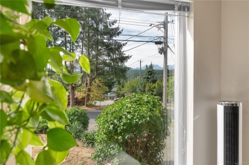 696 Shellbourne Blvd, Campbell River, BC 