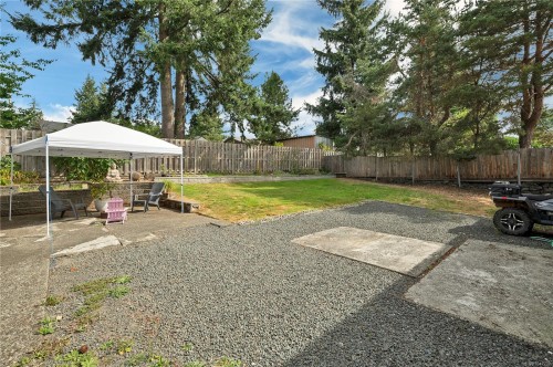 696 Shellbourne Blvd, Campbell River, BC 