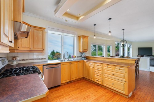 6002 Icarus Dr, Nanaimo, BC 