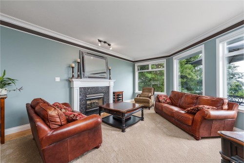 6002 Icarus Dr, Nanaimo, BC 