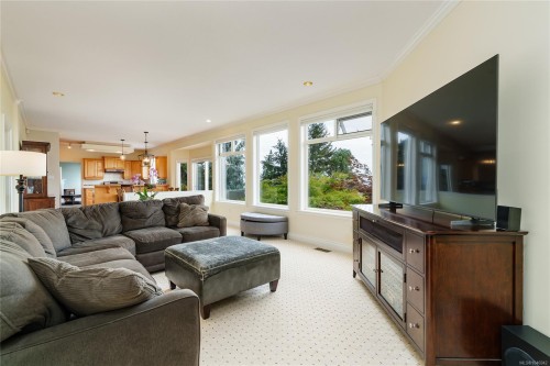 6002 Icarus Dr, Nanaimo, BC 