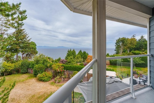 6002 Icarus Dr, Nanaimo, BC 